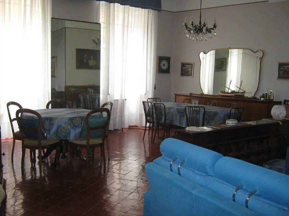 Апартаменты La Pulce Argentata Сестри-Леванте Экстерьер фото